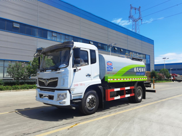 东风福瑞卡12.58方洒水车